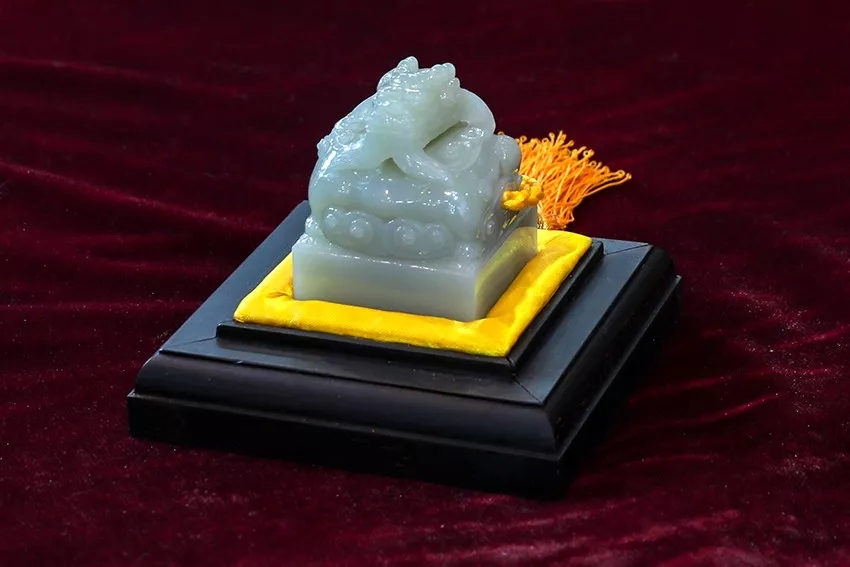 f33.webp.jpg f33.webp.jpg